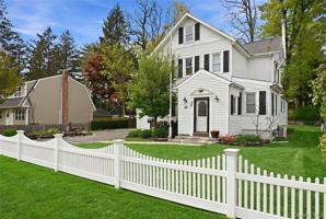 featured image of 88 Coles St