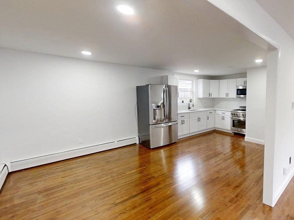 44 Willard St #44 - Photo 5 of 23