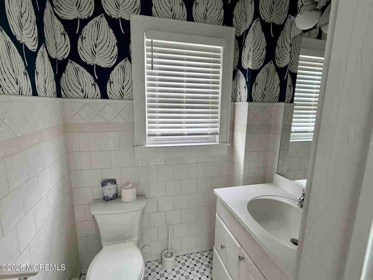 604 Evergreen Ave - Photo 7 of 18