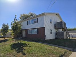 featured image of 4521 Rushmore Dr Ne #1