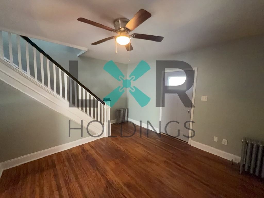 304 Berbro Street - Single Family - Photo 3 of 9