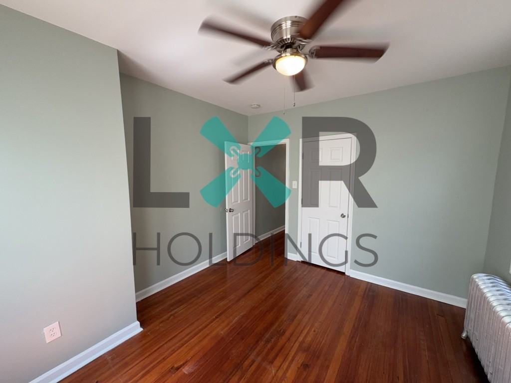 304 Berbro Street - Single Family - Photo 7 of 9