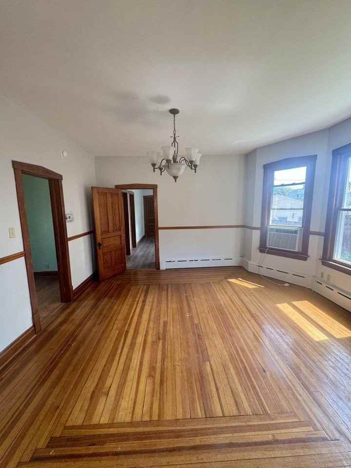 516 Hannah Ave #1 - Photo 4 of 18