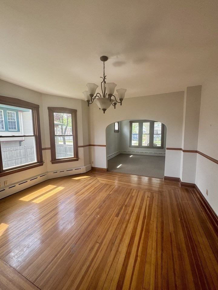 516 Hannah Ave #1 - Photo 5 of 18