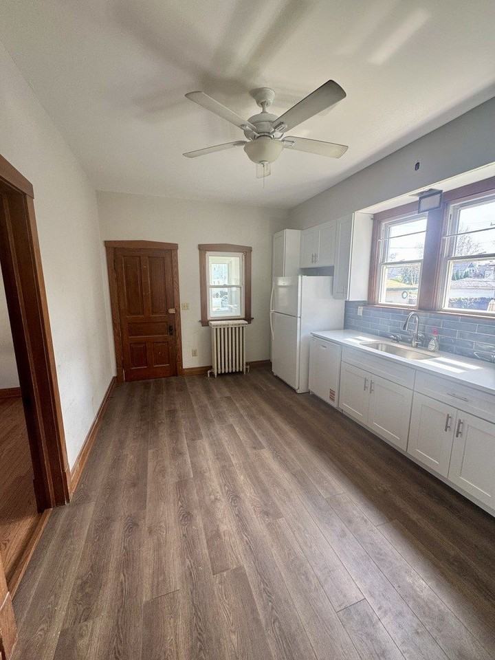 516 Hannah Ave #1 - Photo 6 of 18