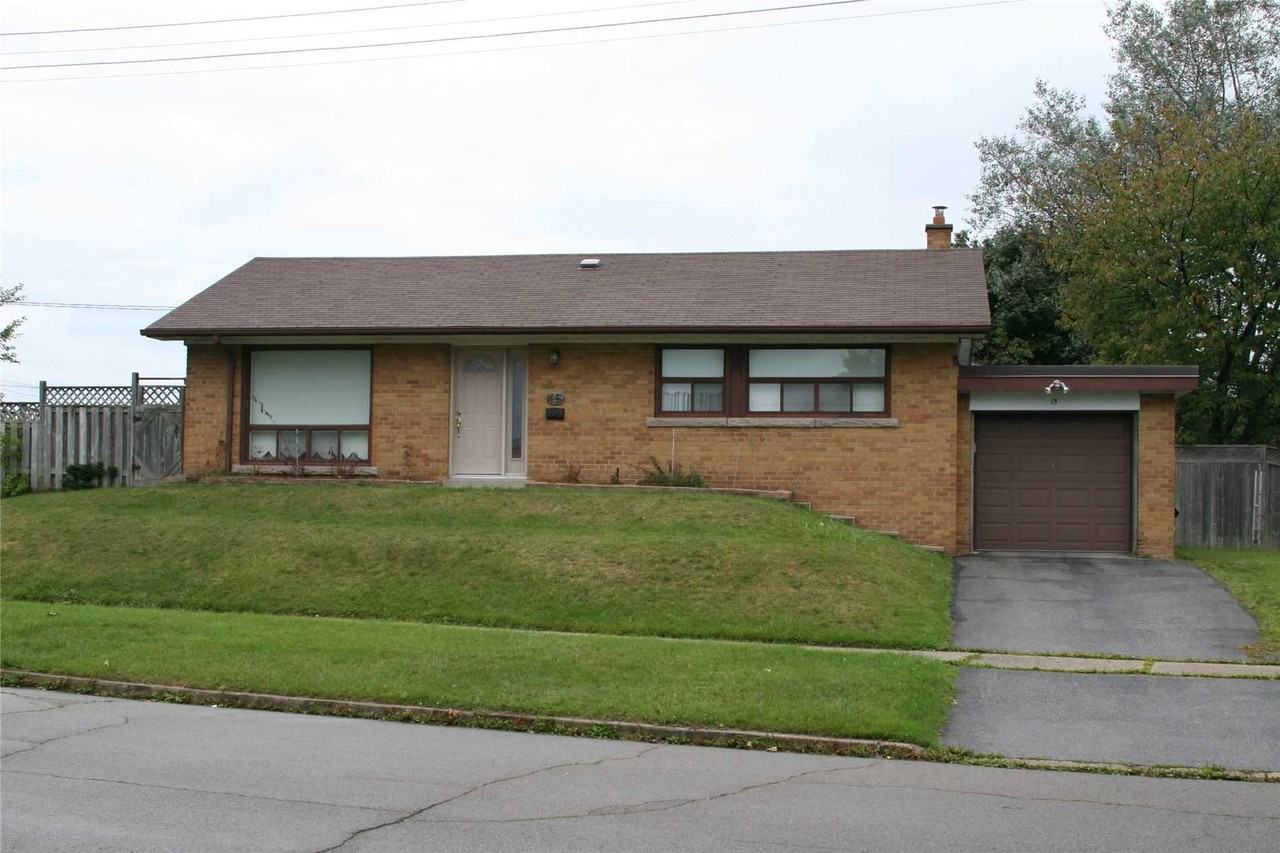 15 Shawford Cres #3 - Photo 5 of 5