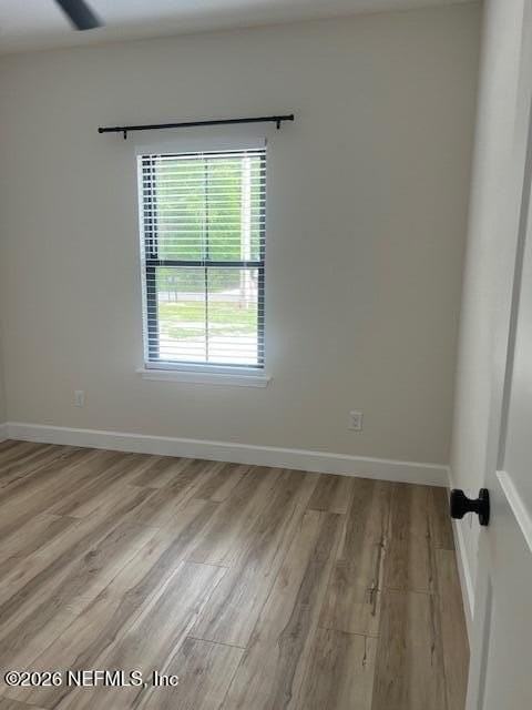 687 S Orange St - Photo 4 of 13