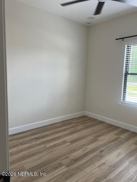 687 S Orange St - Photo 5 of 13