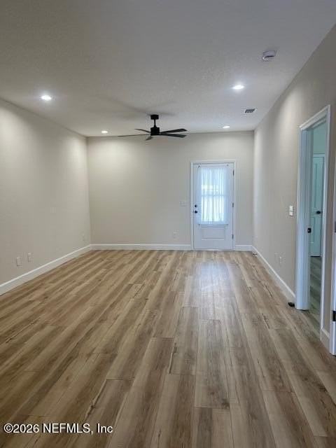 687 S Orange St - Photo 7 of 13
