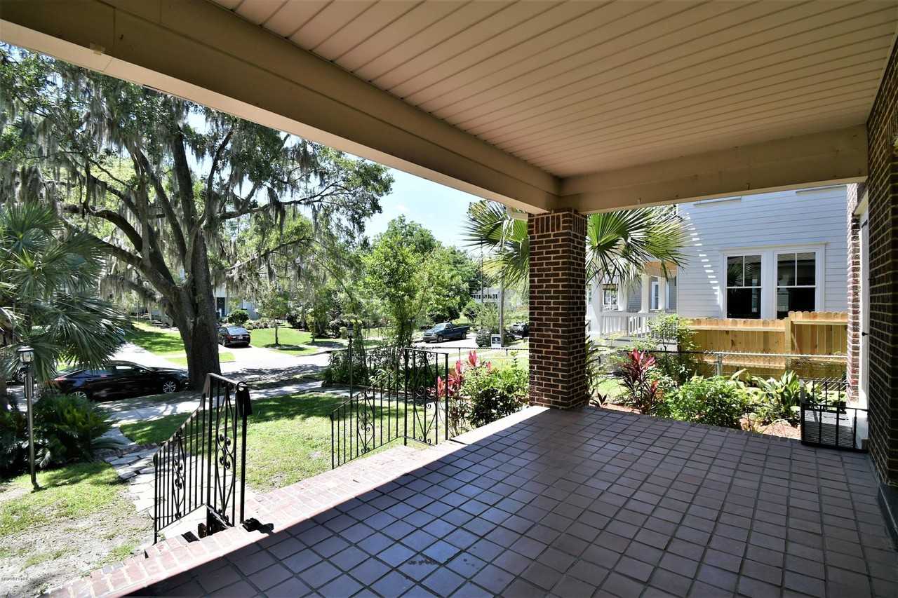 3623 Valencia Rd - Photo 5 of 31