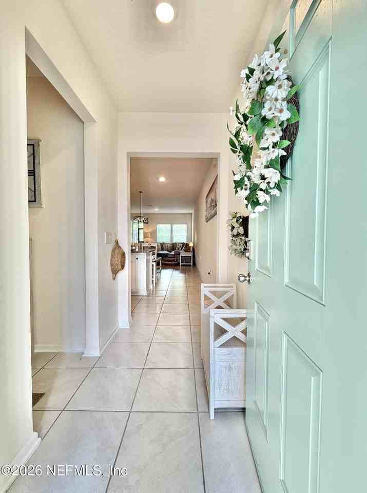 601 Coastline Way - Photo 2 of 35