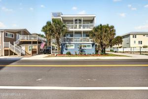 featured image of 724 1st St S #1-2