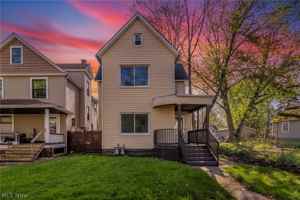 featured image of 2049 W 85th St #UP