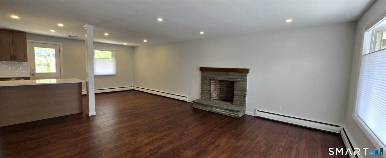 63 Plum Tree Ln - Photo 2 of 20