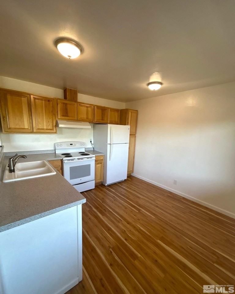 3167 Cashill Blvd - Photo 2 of 13
