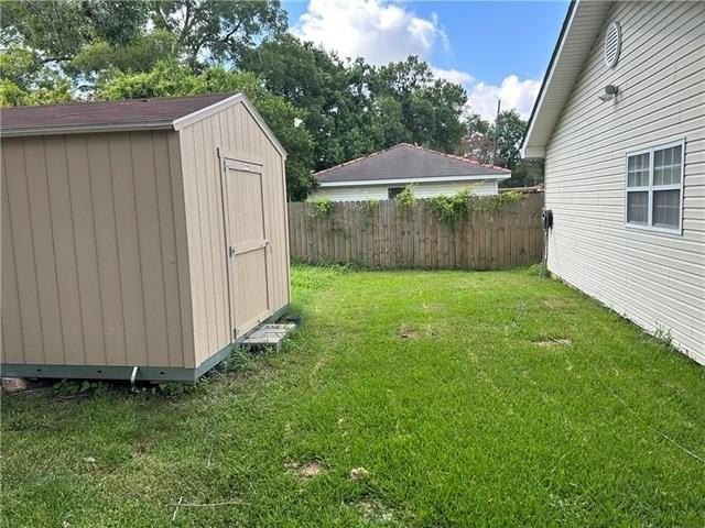 1410 Kabel Dr - Photo 2 of 7
