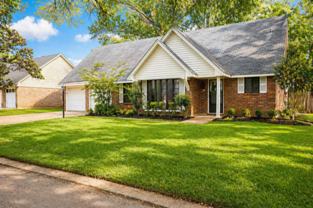 6122 Burgundy Dr - Photo 1 of 1