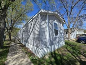 15 114th Ln Ne #519 - Photo 1 of 1
