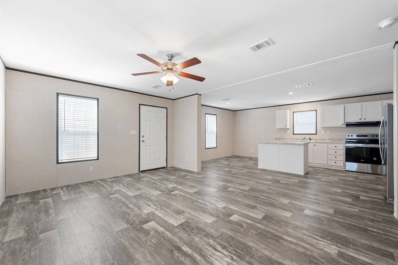 305 W Buell Dr #50A - Photo 2 of 30