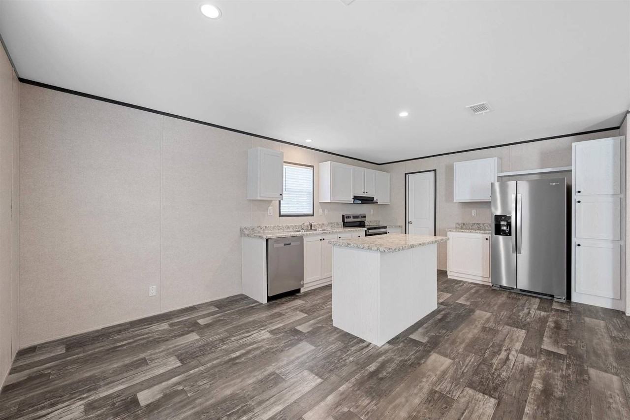 305 W Buell Dr #50A - Photo 7 of 30