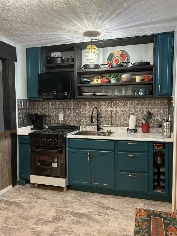 205 S 11th St - Photo 4 of 14