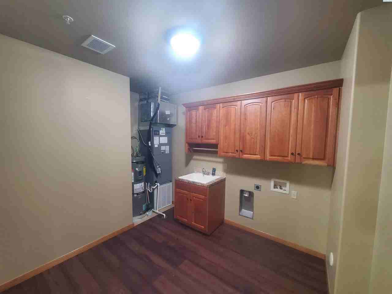 434 Bradley Blvd - Photo 5 of 20
