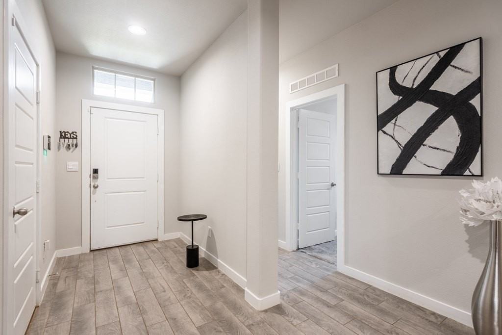 2306 Fortune Dr - Photo 6 of 35