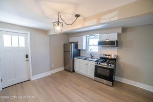 featured image of 811 Monroe St #1