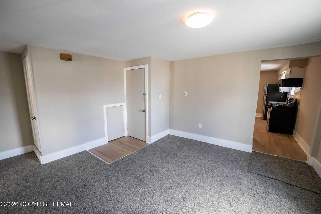 811 Monroe St #1 - Photo 2 of 23