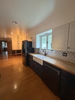 featured image of 335 N 8th St #1