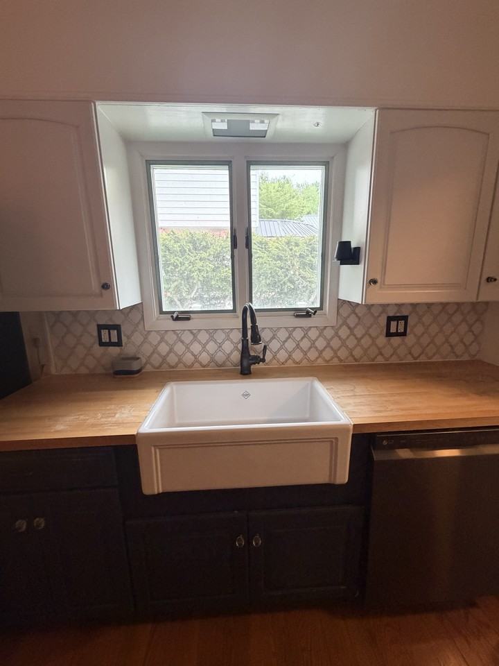 335 N 8th St #1 - Photo 6 of 35