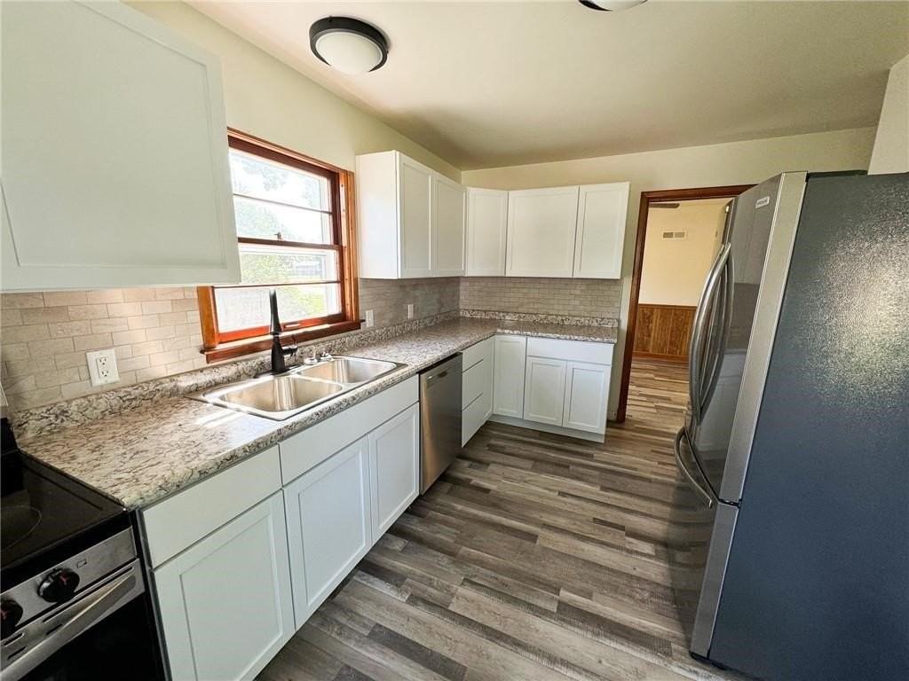 615 W Messenger St - Photo 6 of 28