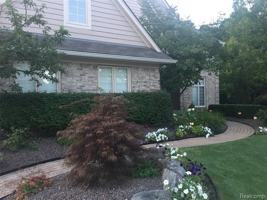 featured image of 43054 Oxford Ct