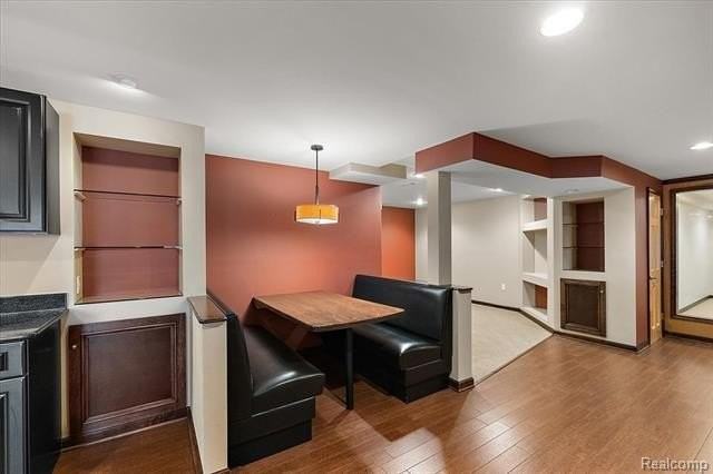 43054 Oxford Ct - Photo 7 of 31