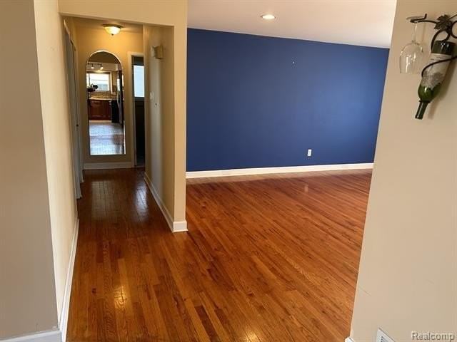 2219 Belmont Dr - Photo 6 of 33