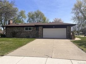 2219 Belmont Dr - Photo 1 of 1
