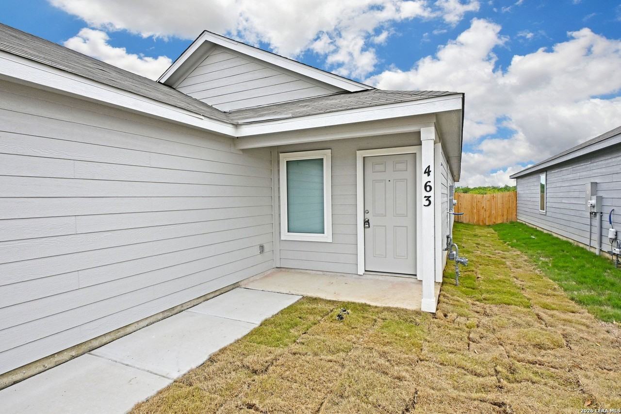 463 River Run Way - Photo 2 of 25