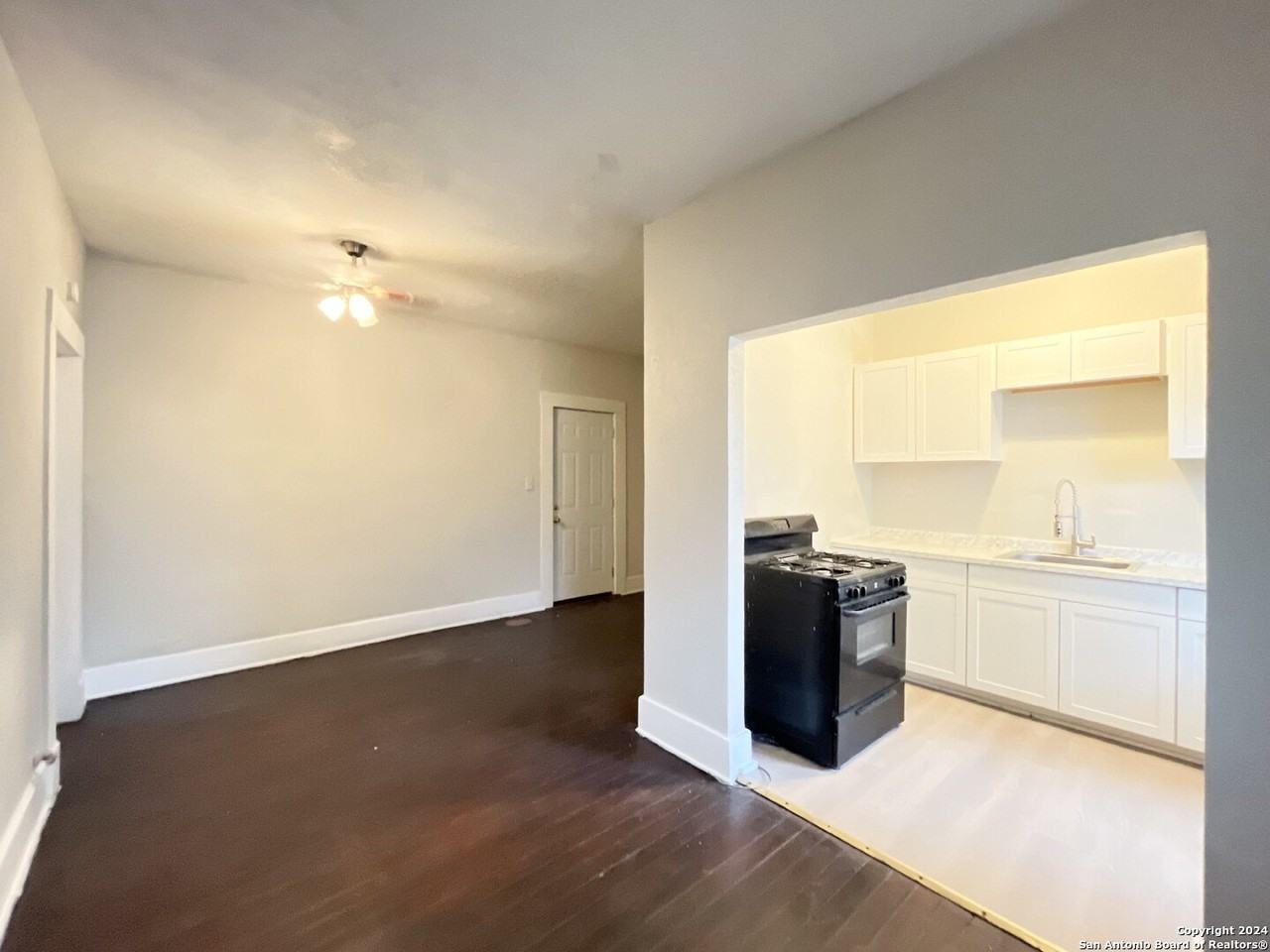 319 Army Blvd #8 - Photo 7 of 21