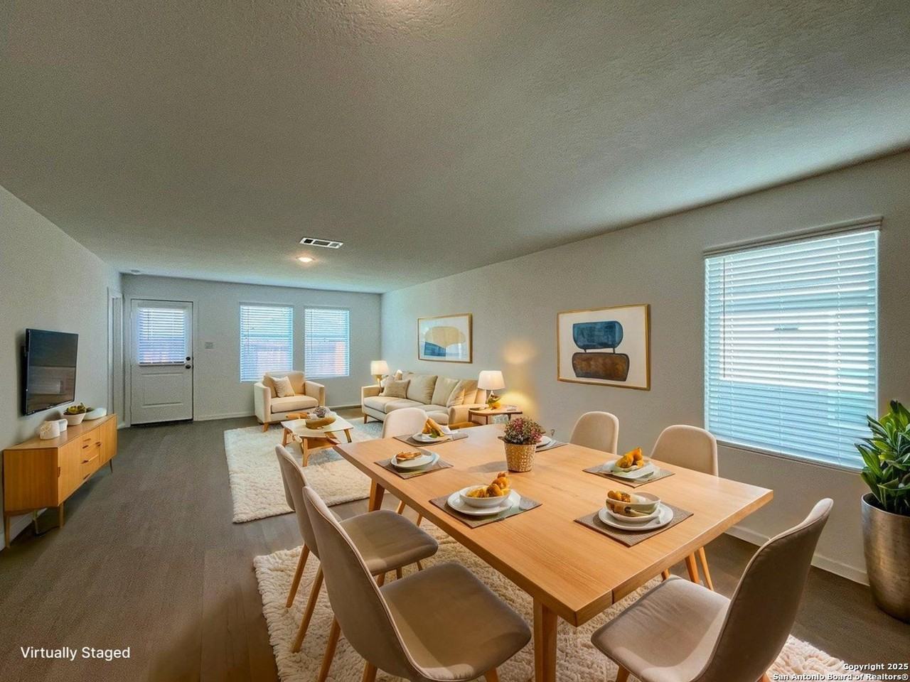534 Chevre Rd - Photo 2 of 37