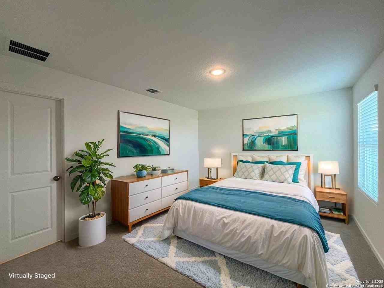 534 Chevre Rd - Photo 4 of 37