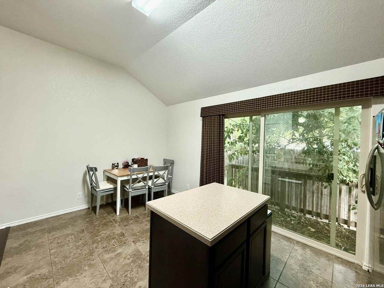 7138 Sunny Day - Photo 5 of 25