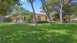 1049 Ivy Ln - Photo 1 of 1