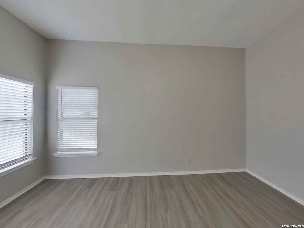 8058 Pioneer Trail Dr - Photo 7 of 18