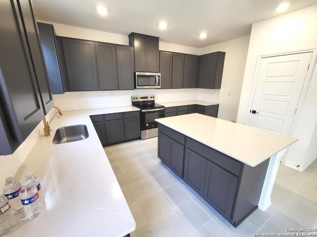 14839 Vance Jackson Rd #906 - Photo 6 of 22