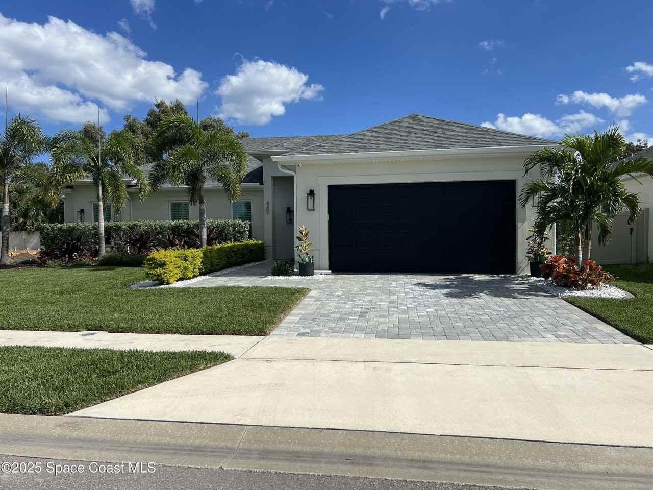 4305 Negal Cir - Photo 4 of 40