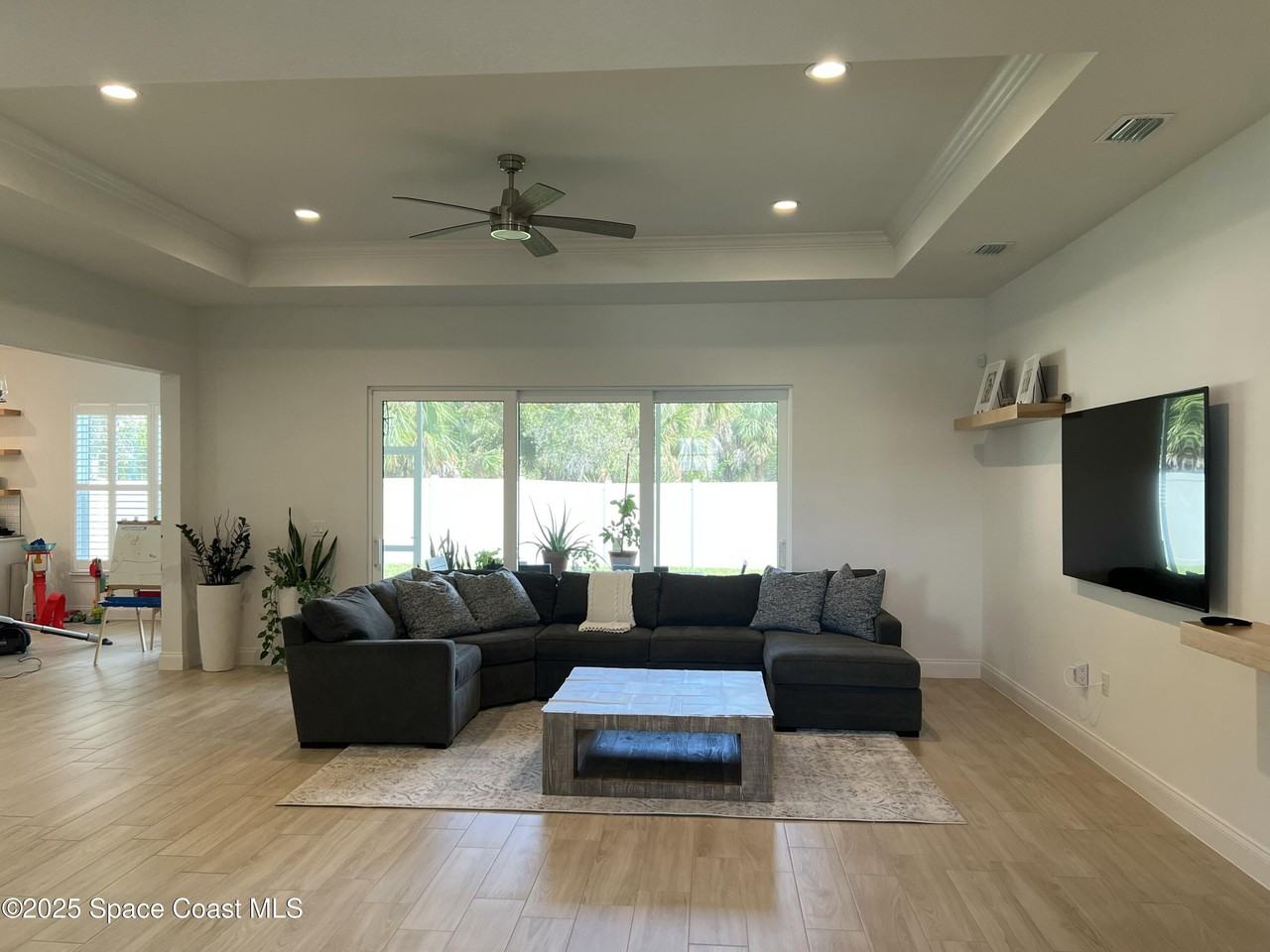 4305 Negal Cir - Photo 6 of 40