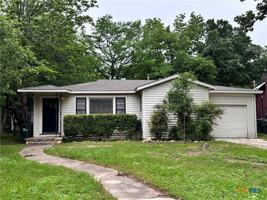 featured image of 950 Field St