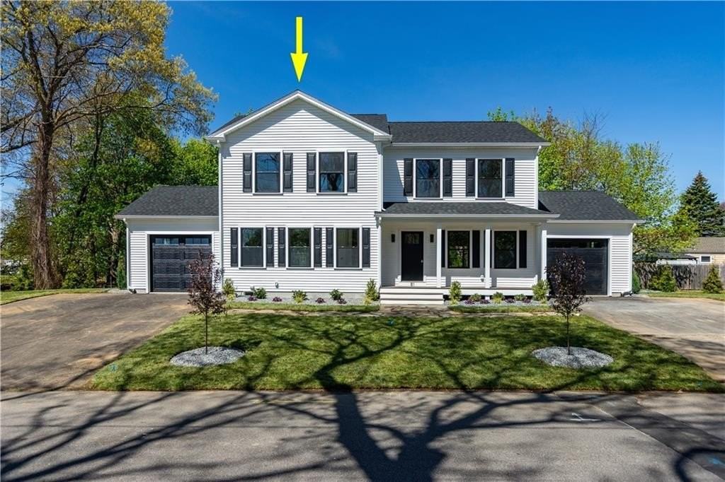 83 Cadora Ave - Photo 2 of 45