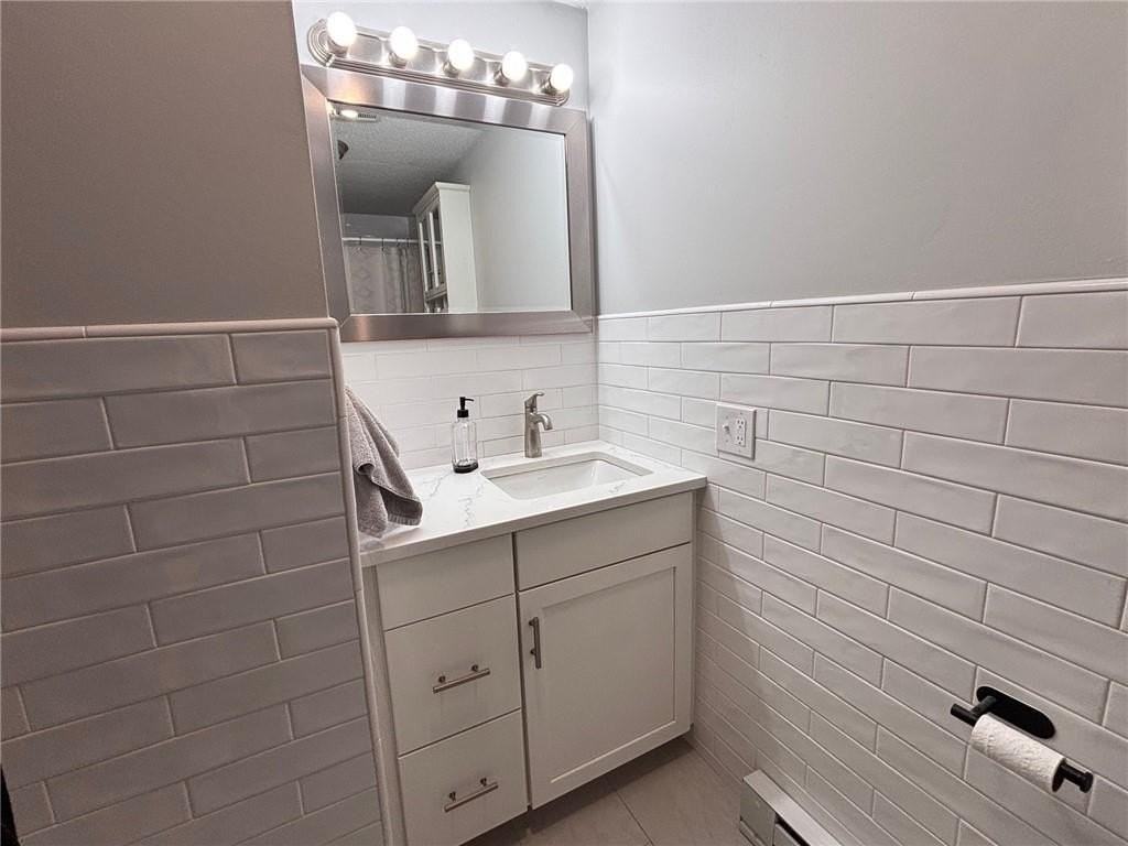 4162 Post Rd #15 - Photo 7 of 12