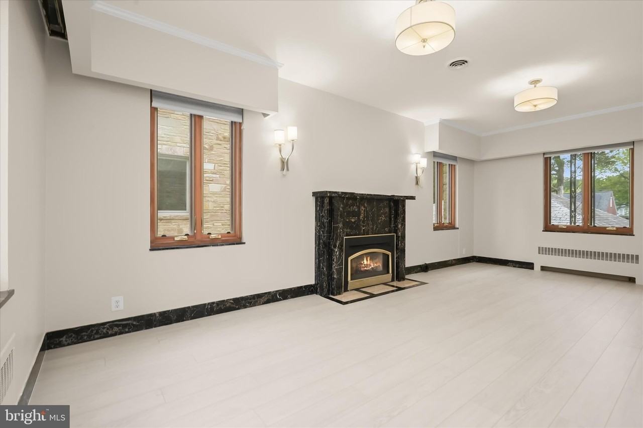 3007 Oliver St Nw - Photo 7 of 41